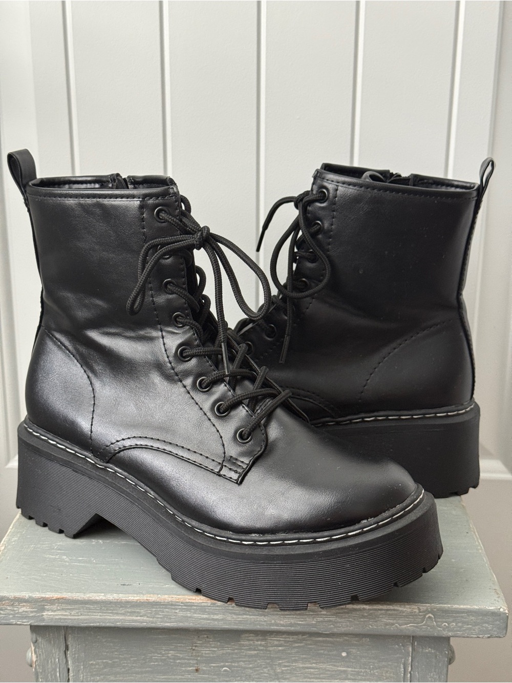 Wild Fable Women's Platform Logan Lug Combat Boots Black Size 11